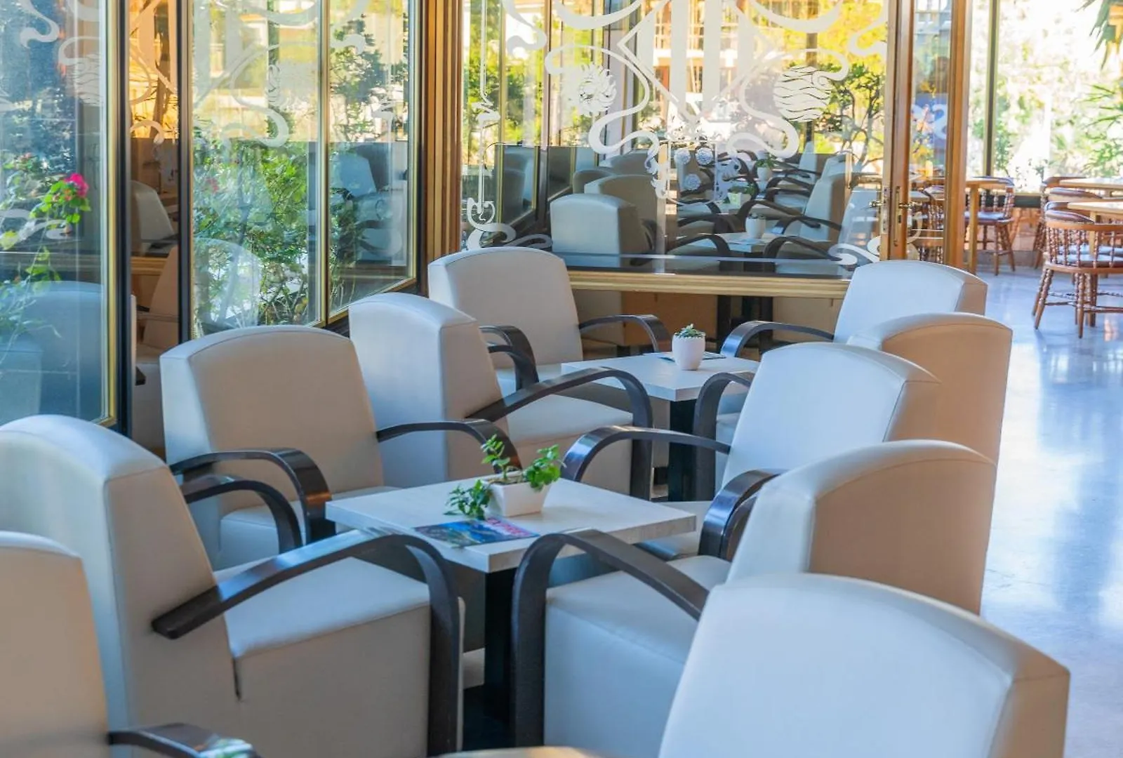 Hotel Marian Platja Roses 3*,  Spain